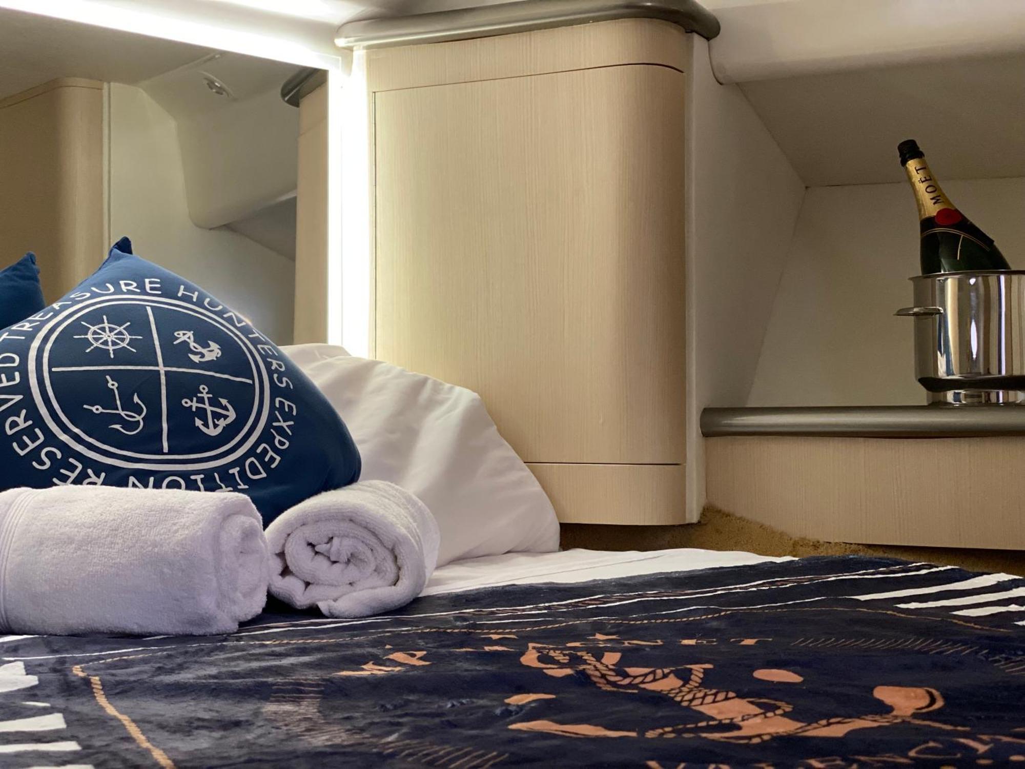 The Valencia Yacht Experience Otel Dış mekan fotoğraf