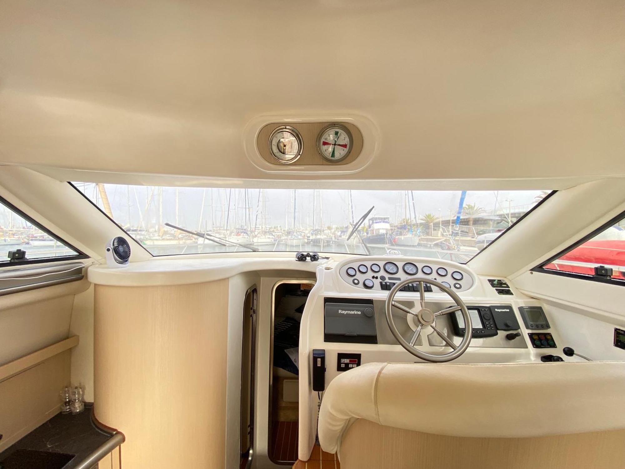 The Valencia Yacht Experience Otel Dış mekan fotoğraf